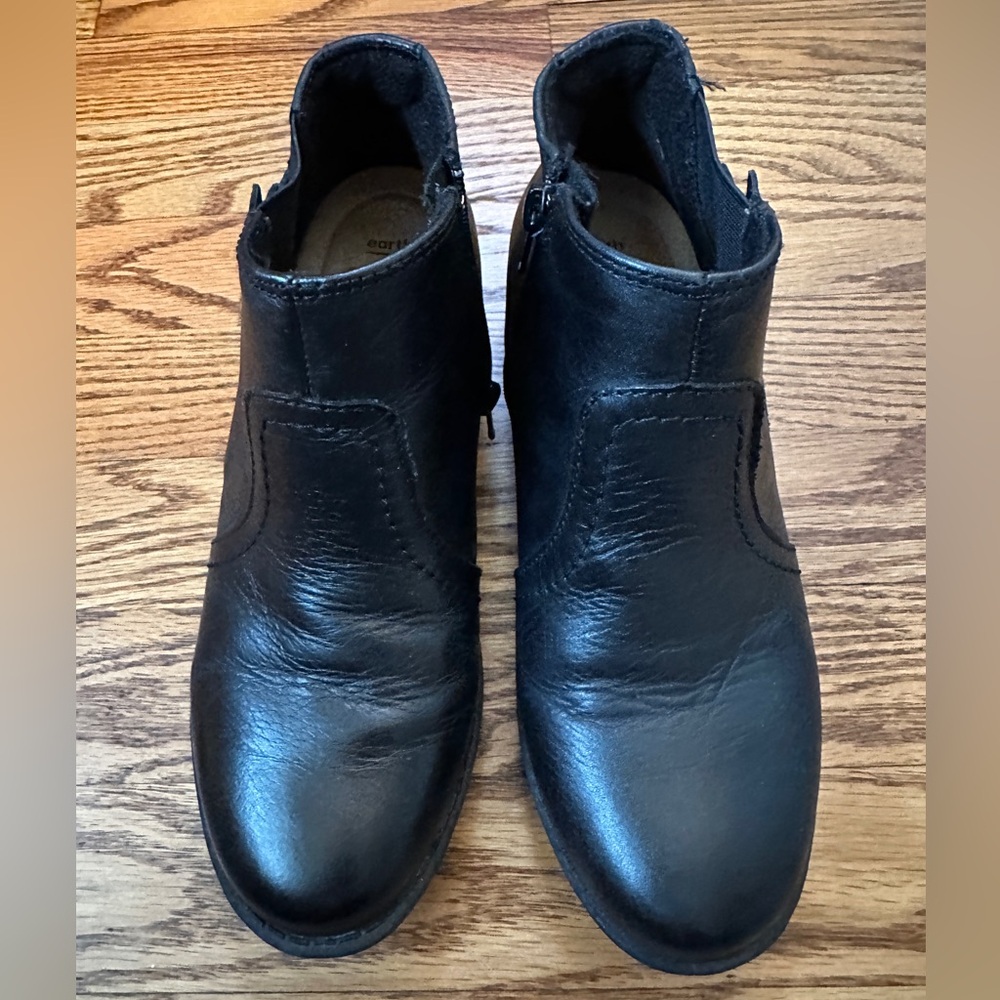 Clark Black Leather Ankle Boots